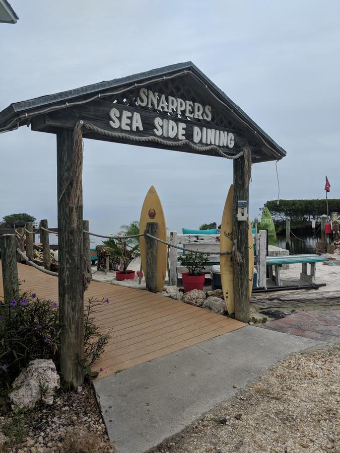 Snappers Key Largo Hotell Exteriör bild